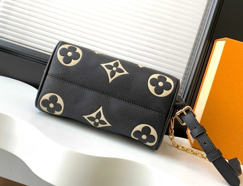LX Speedy Bags Trendy 8555