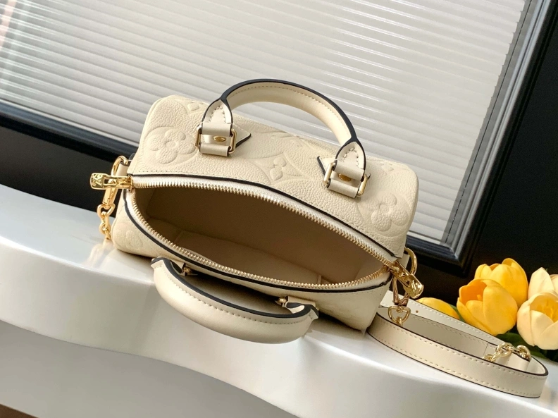LX Speedy Bags Fashionable 8545