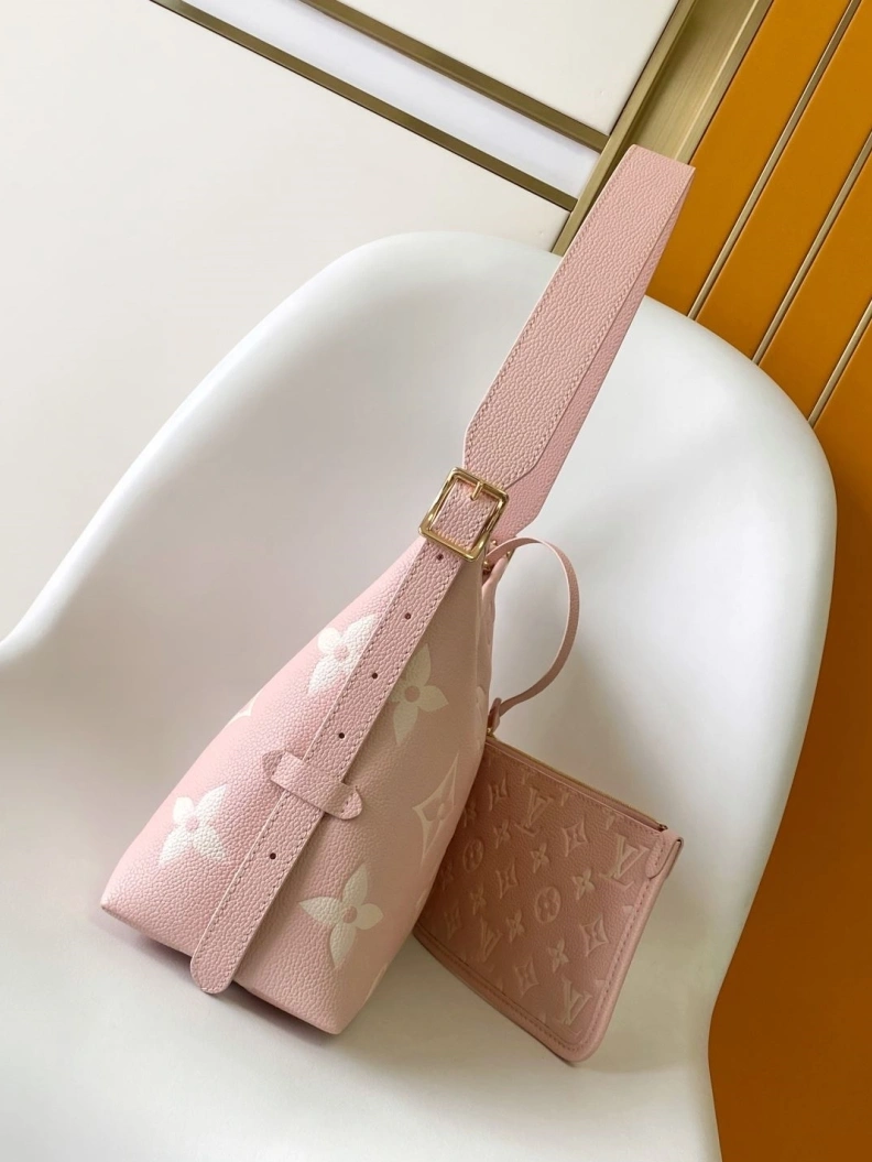 LX Top Handle Bags Fashionable 8372
