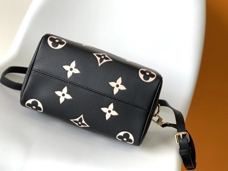 Soft LX Speedy Bags 8538