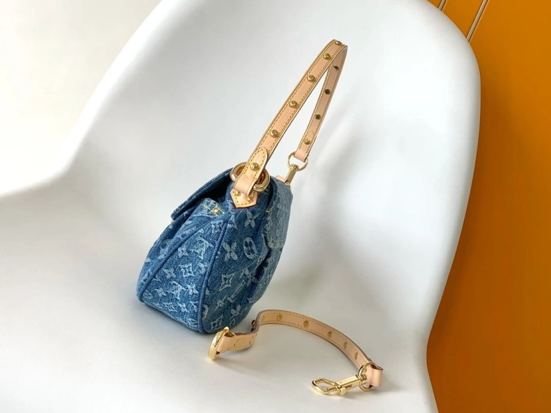 Stylish LX Top Handle Bags 8351
