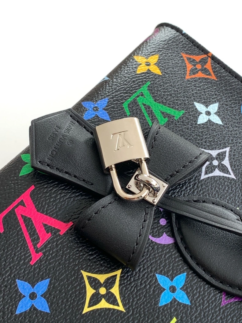 Soft LX Top Handle Bags 8352