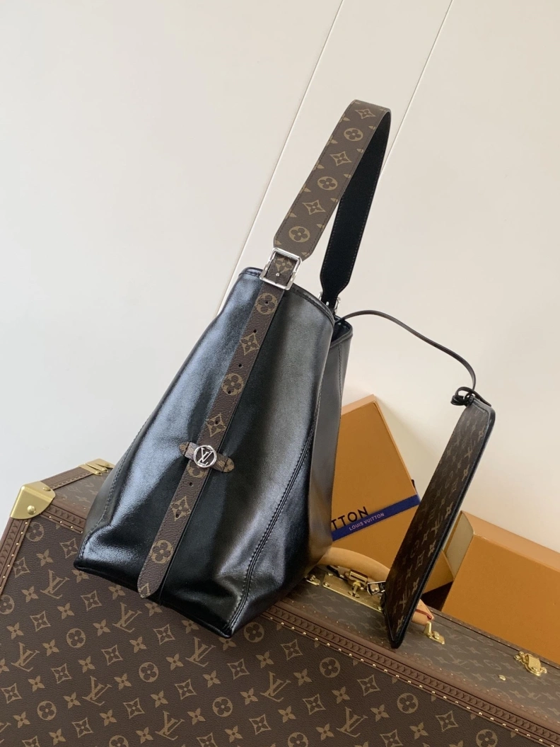 LX Top Handle Bags Fashionable 8339