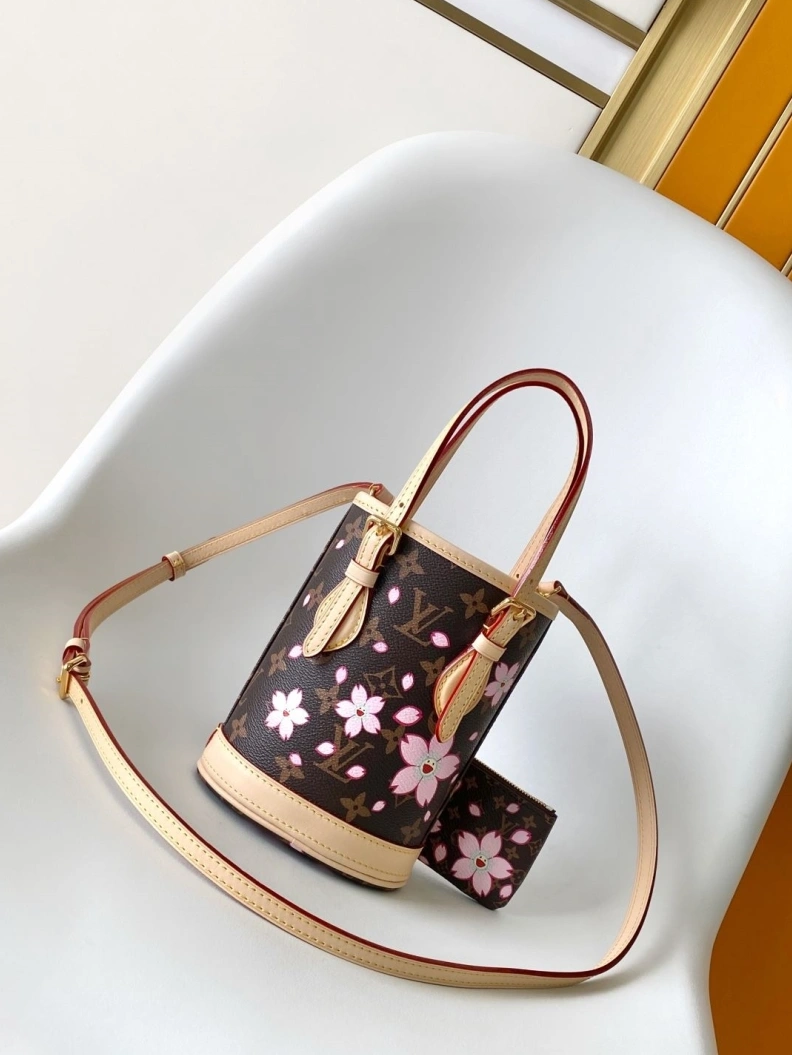 LX Bucket Bags Vibrant 9398