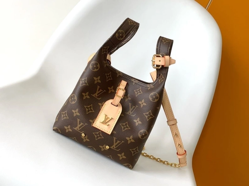 Cozy LX Top Handle Bags 8348