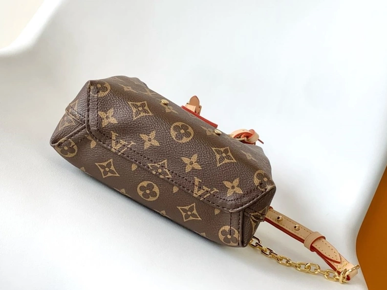 Cozy LX Top Handle Bags 8348