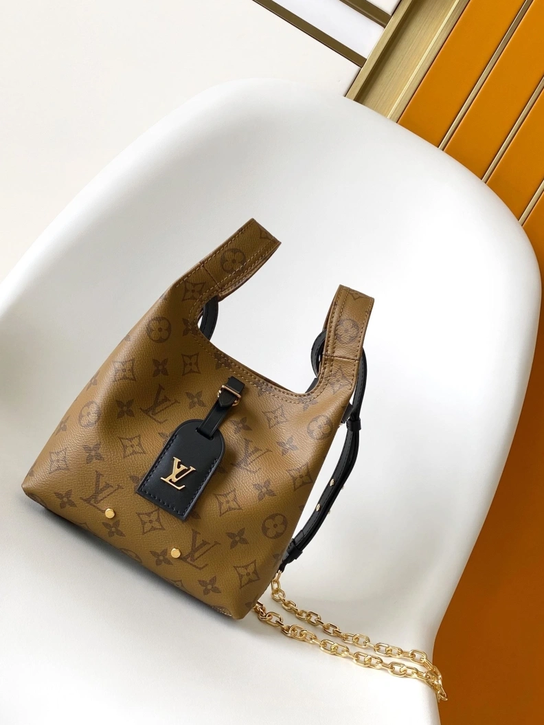 LX Top Handle Bags Cozy 8344