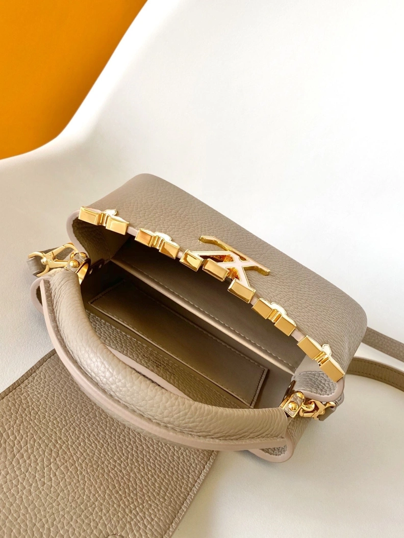Durable LX Caxucines Bags 9309