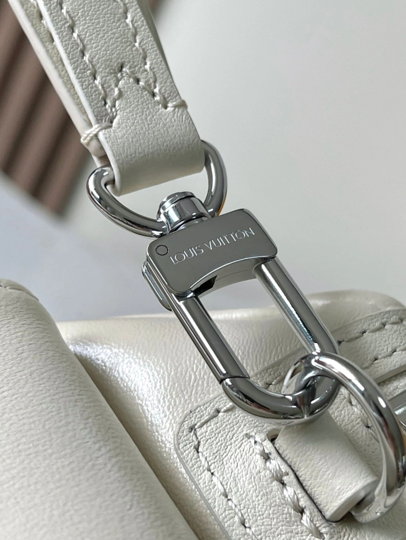 LX Top Handle Bags Flexible 8340