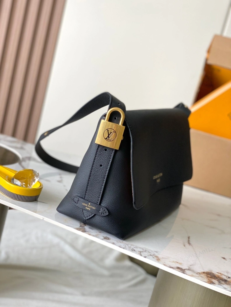 LX Clutch Bags Flexible 9245