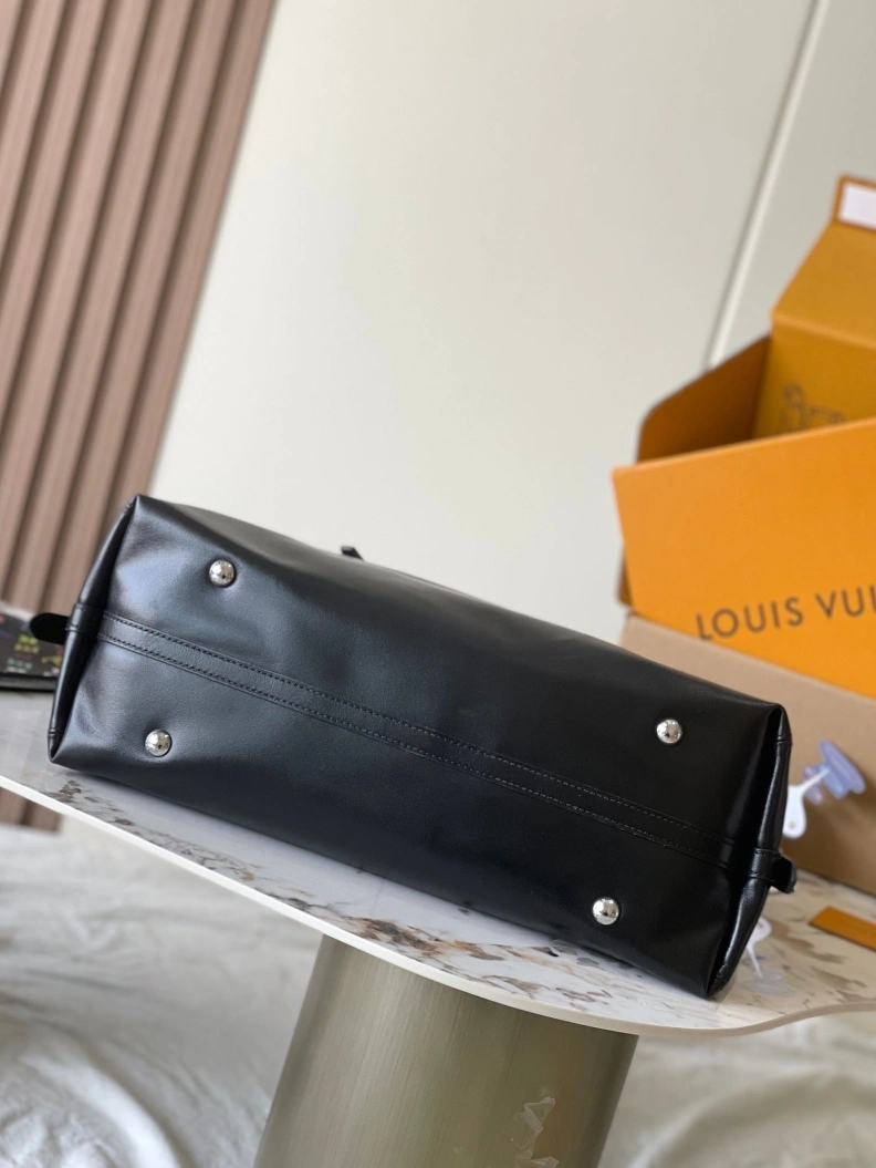 LX Top Handle Bags WellDesigned 8357