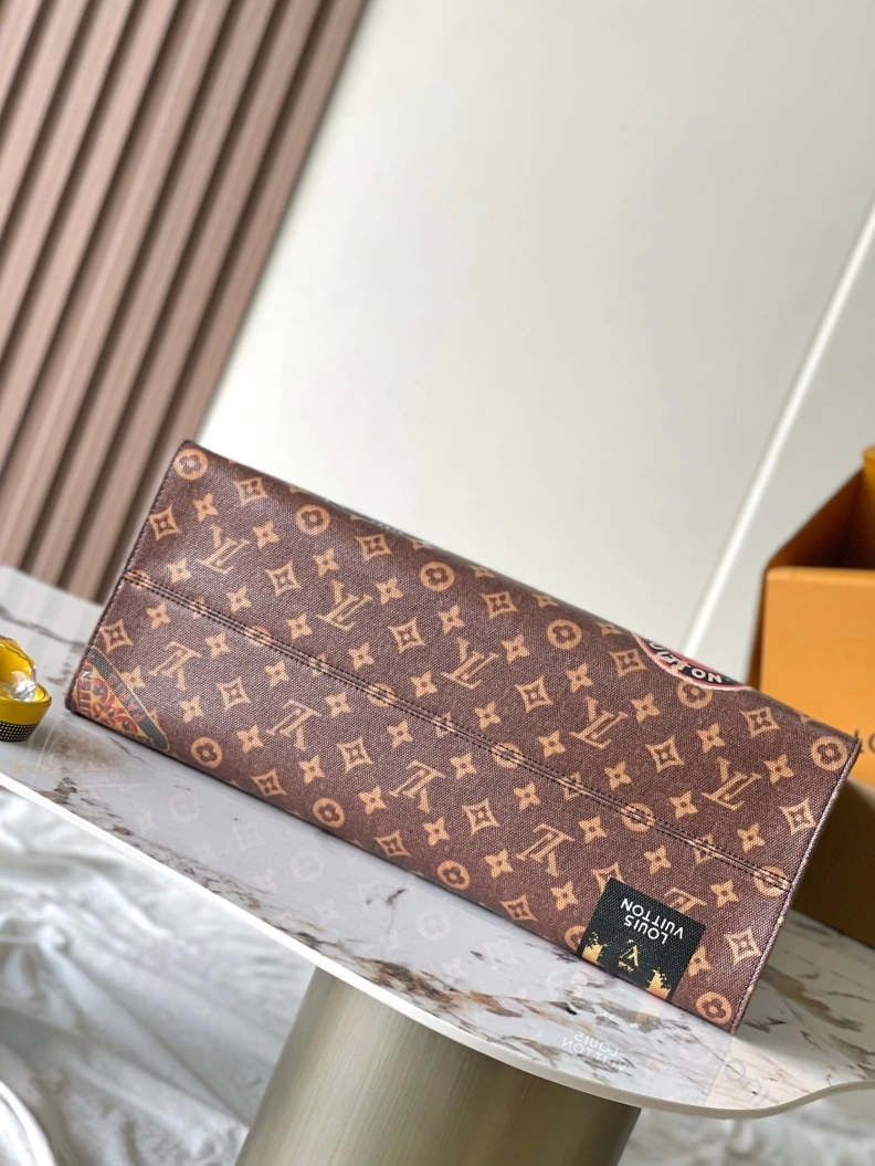 Functional LX Shopping Bags 8695