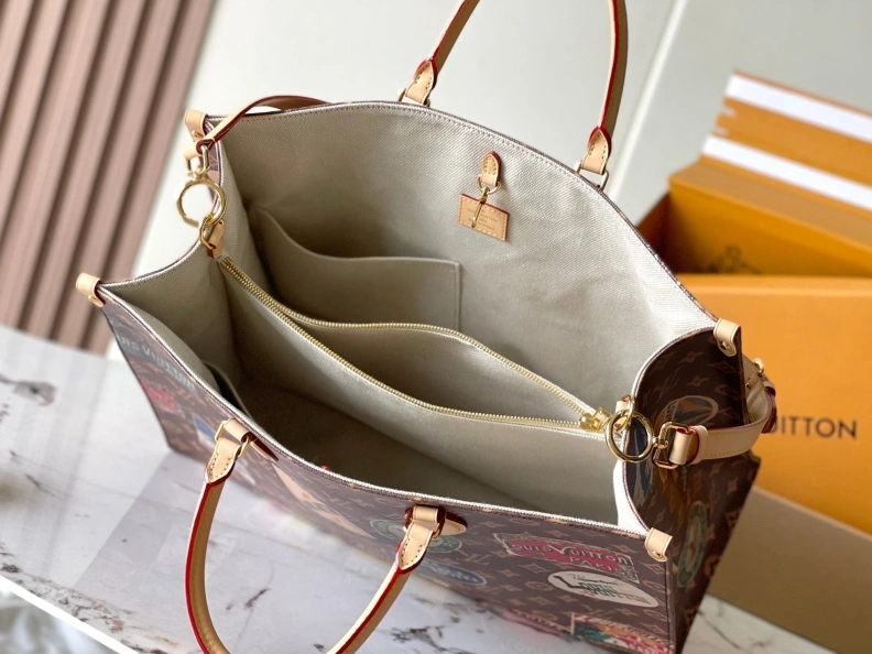 Functional LX Shopping Bags 8695