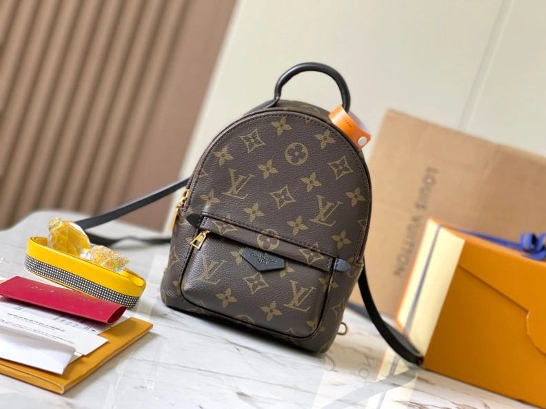 LX Backpacks Fashionable 9573