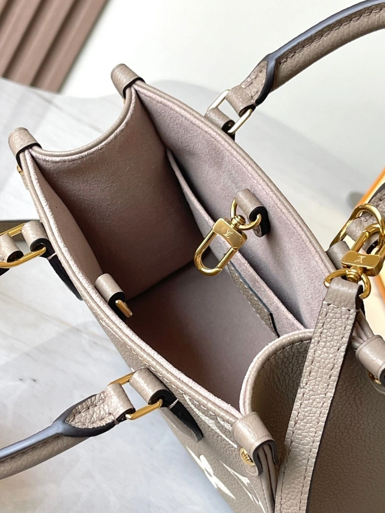 LX Top Handle Bags Comfortable 8334