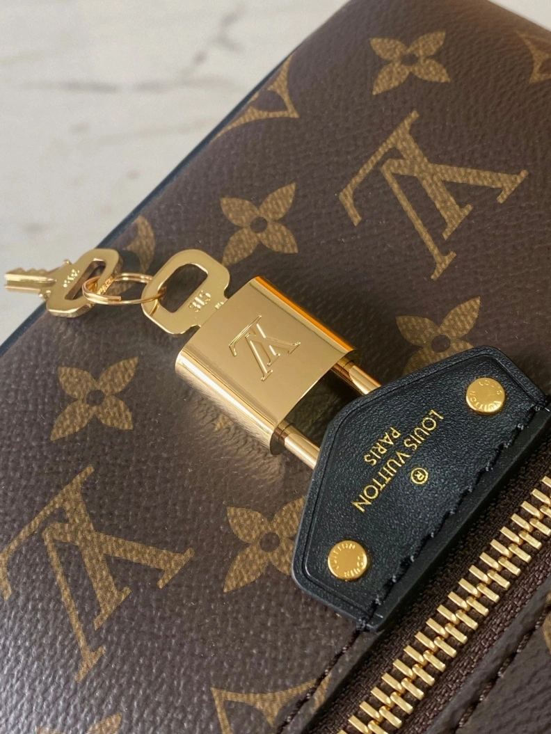 LX Cosmetic Bags Sophisticated 9195
