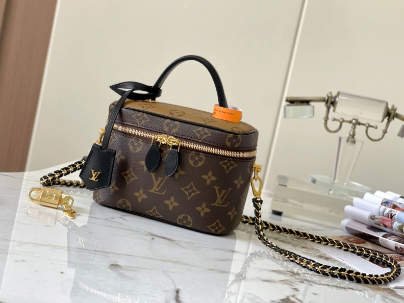 WellDesigned LX Cosmetic Bags 9194