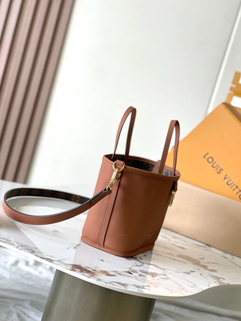 Bold LX Shopping Bags 8682