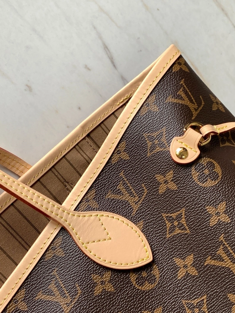 Popular LX Shopping Bags 8678