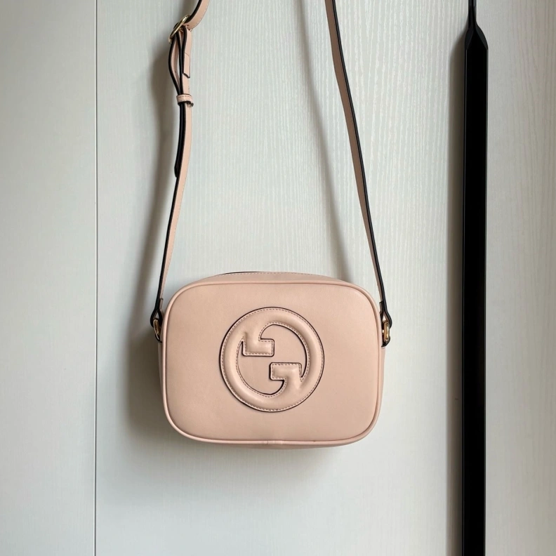 Gxccx Satchel Bags Vibrant 38874