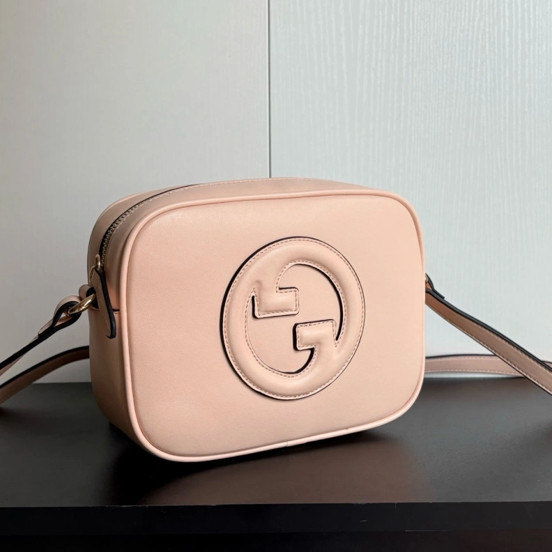 Gxccx Satchel Bags Vibrant 38874