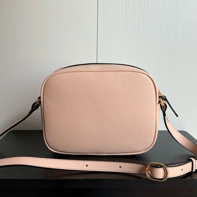 Gxccx Satchel Bags Vibrant 38874