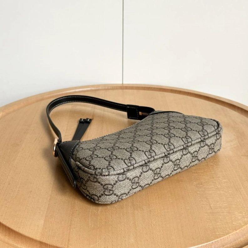 Comfortable Gxccx Top Handle Bags 38777