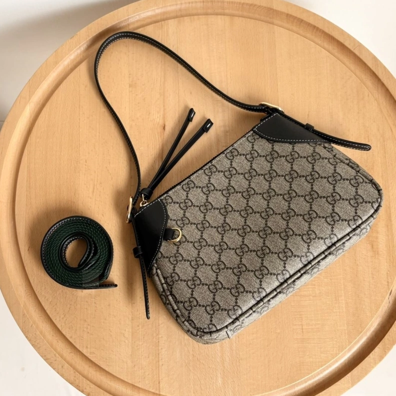 Gxccx Top Handle Bags Bold 38779