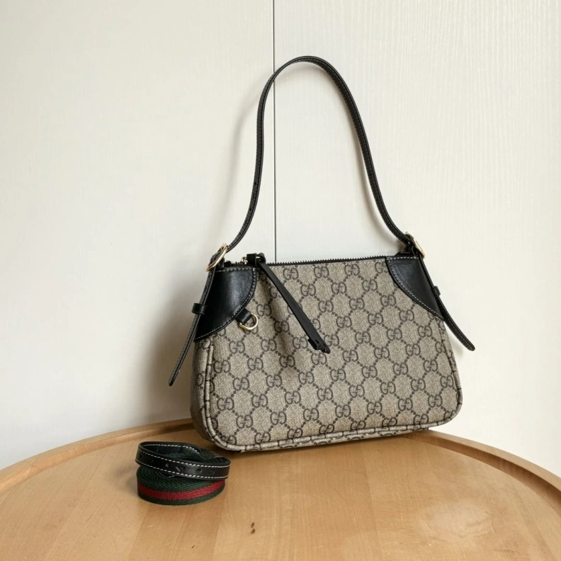 Gxccx Top Handle Bags Bold 38779