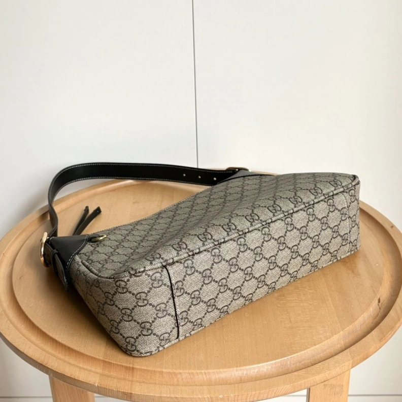 Gxccx Top Handle Bags Sleek 38761