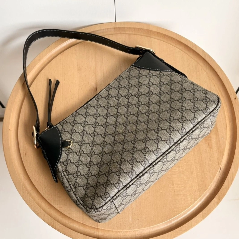 Gxccx Top Handle Bags Sleek 38761