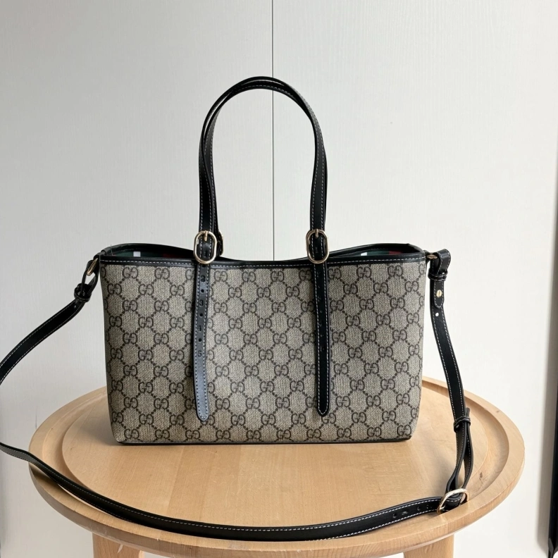 Trendy Gxccx Shopping Bags 38772