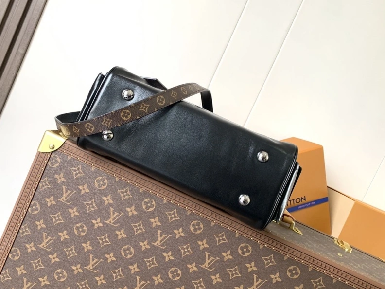 Flexible LX Top Handle Bags 8312