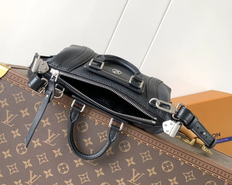 Efficient LX Top Handle Bags 8318