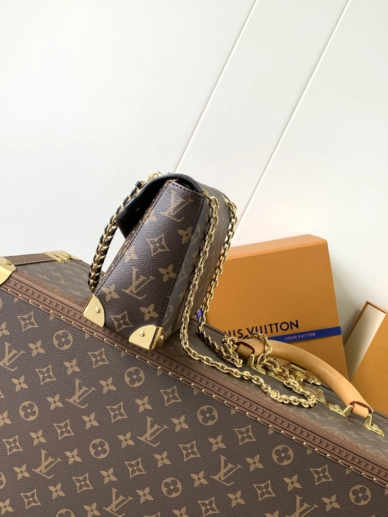 Practical LX Satchel bags 8961