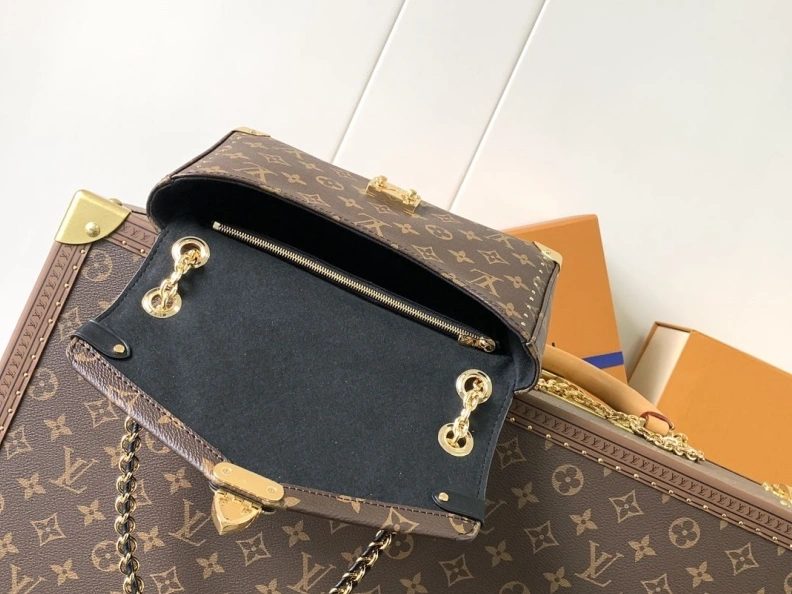 Practical LX Satchel bags 8961