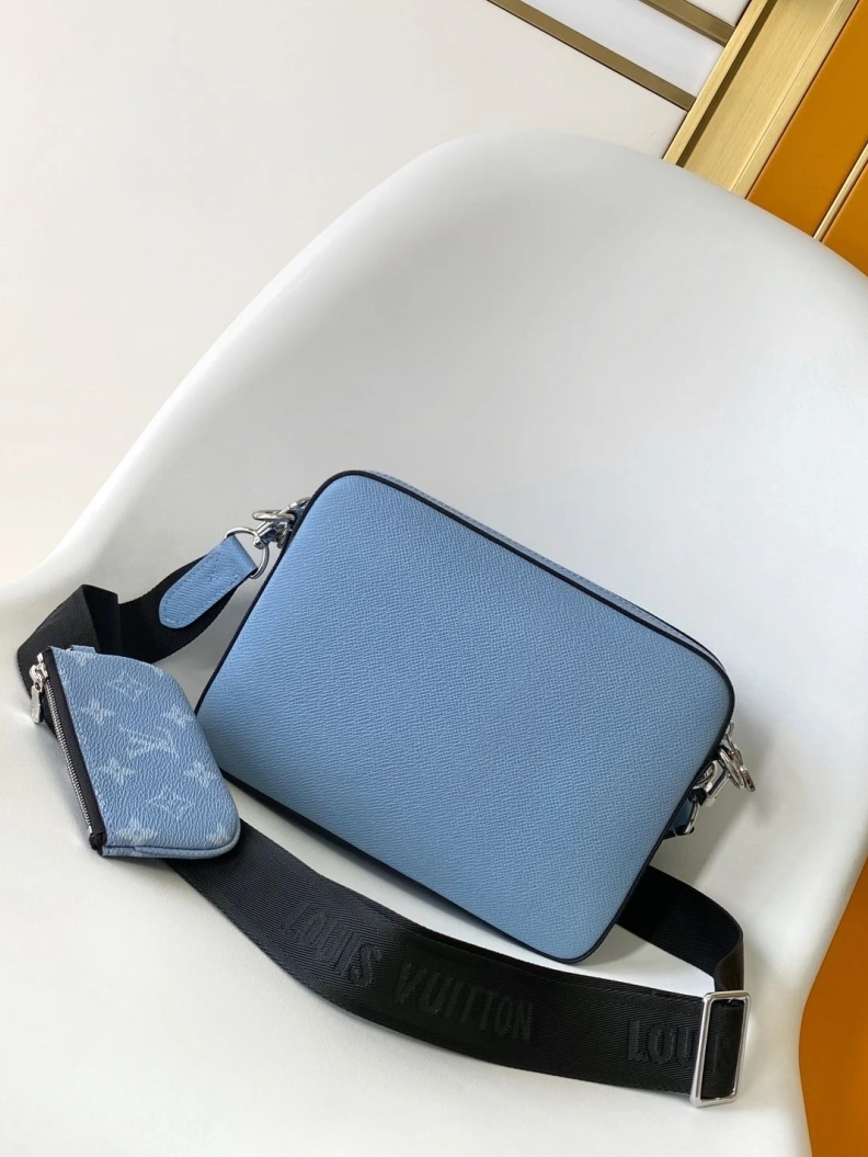 LX Satchel bags Flexible 8964