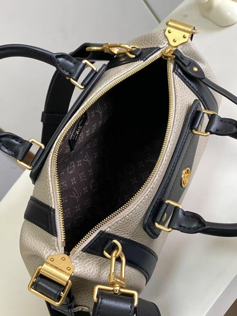 AllSeason LX Top Handle Bags 8299