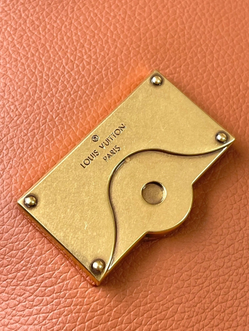 Modern LX Satchel bags 8950