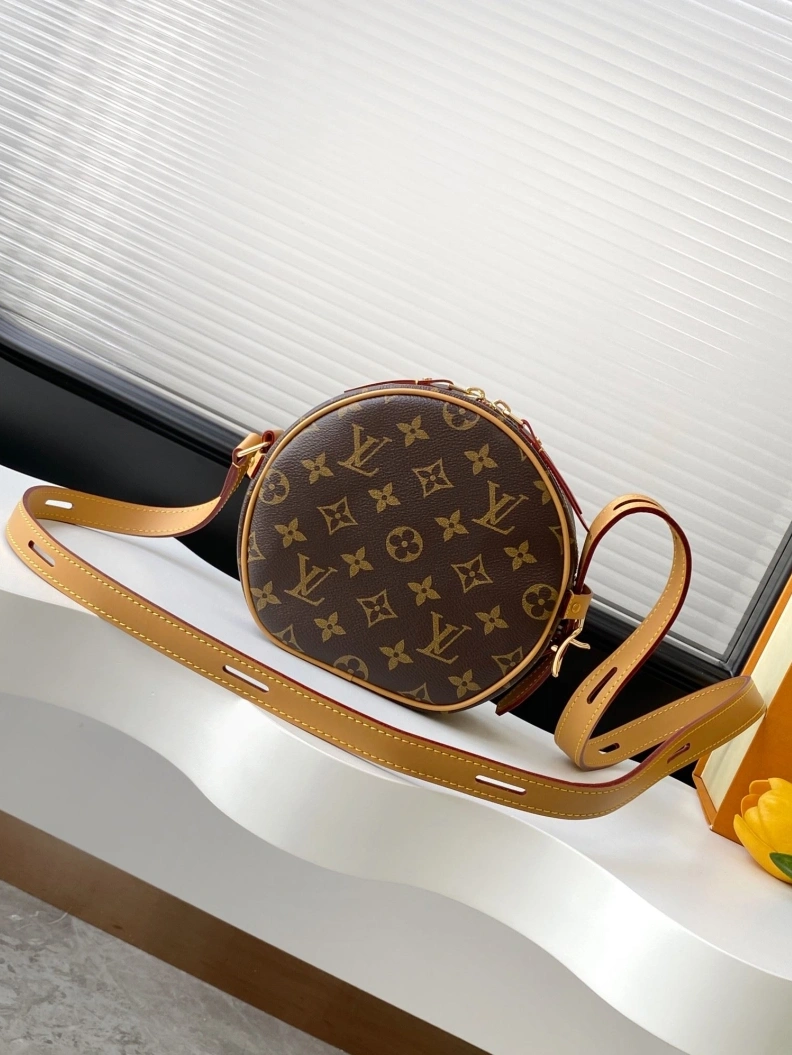 Efficient LX Satchel bags 8945