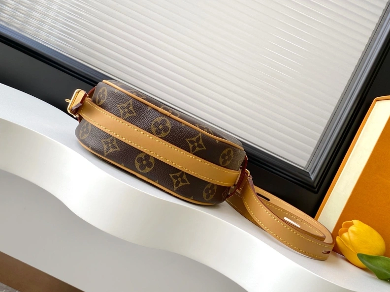 Efficient LX Satchel bags 8945