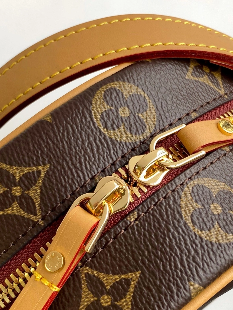 Efficient LX Satchel bags 8945