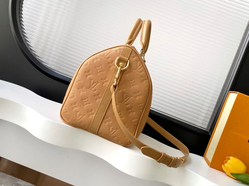 Vibrant LX Speedy Bags 8524