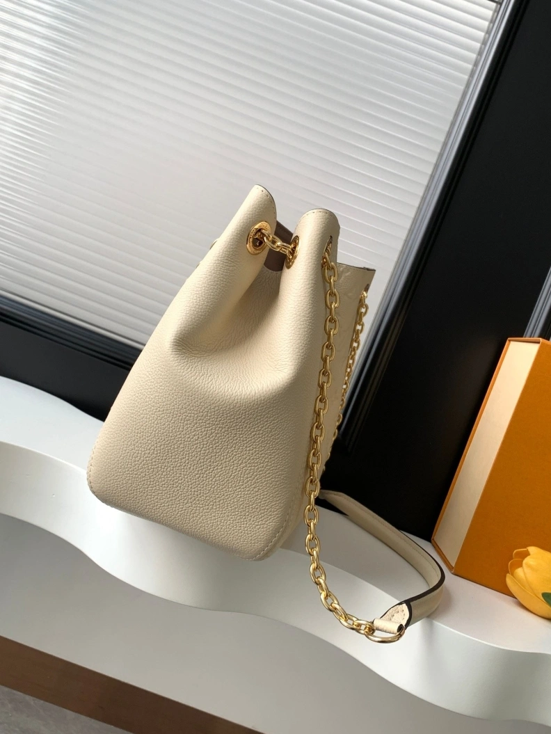 LX Satchel bags ModernLook 8939