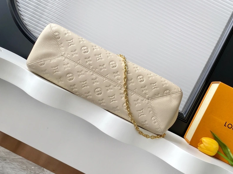 LX Satchel bags Timeless 8948