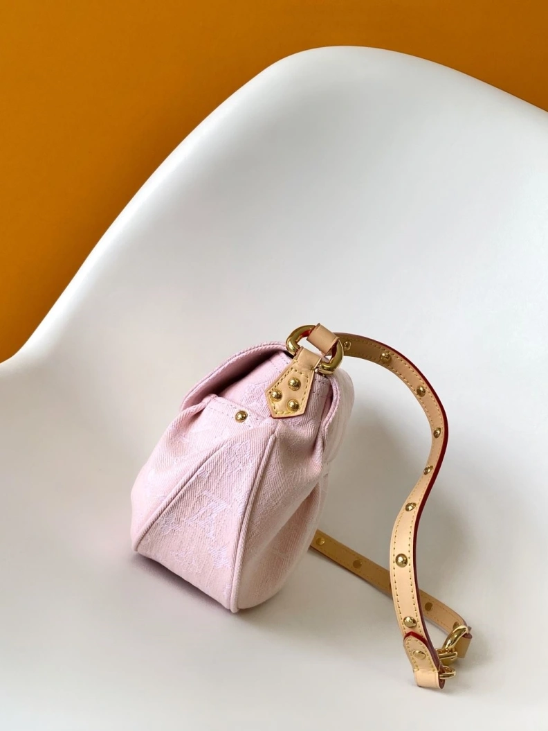 Vibrant LX Satchel bags 8936