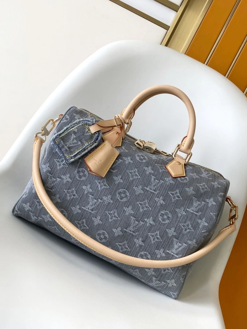 LX Travel Bags EyeCatching 8128
