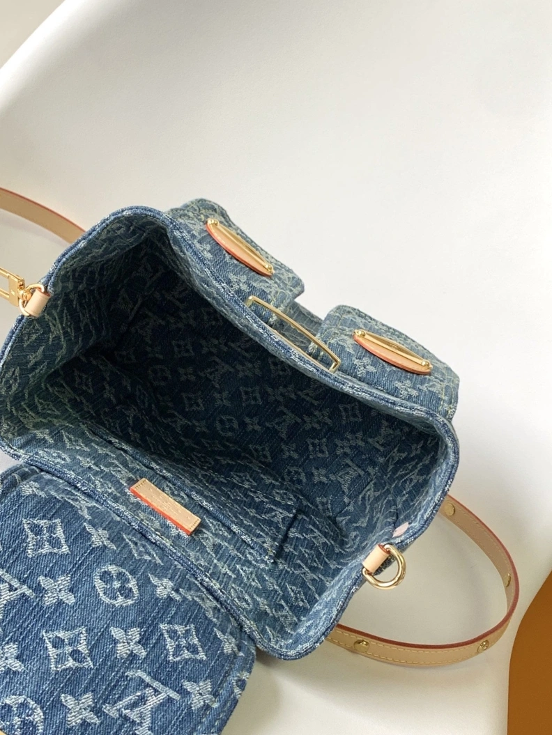 Popular LX Backpacks 9546