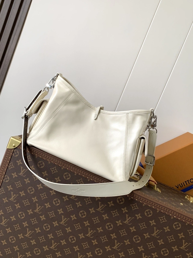 LX Satchel bags Timeless 8933