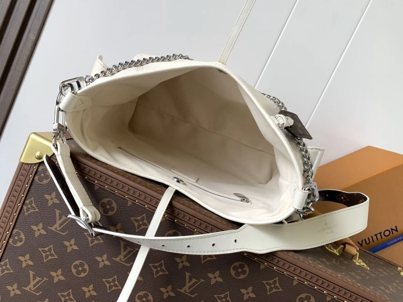 LX Satchel bags Timeless 8933